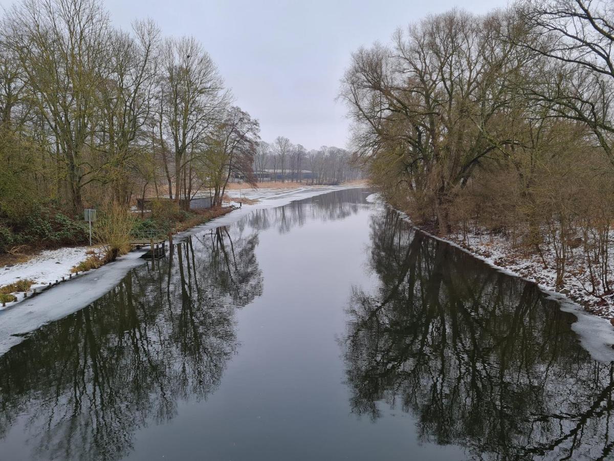 Ferienhaus Mit 2 Fewo In Mecklenburg Lägenhet Wesenberg Exteriör bild