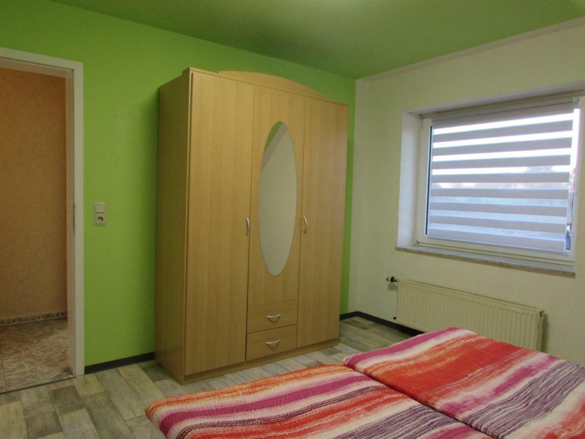Ferienhaus Mit 2 Fewo In Mecklenburg Lägenhet Wesenberg Exteriör bild